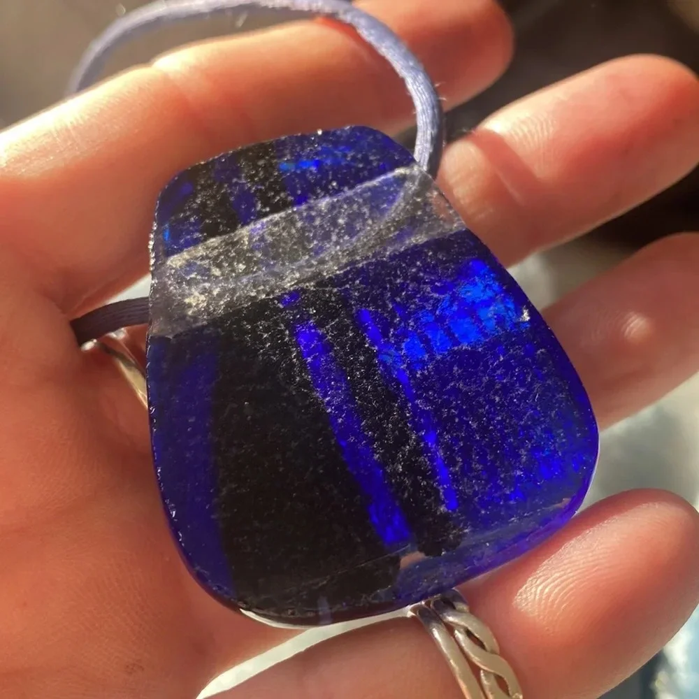Gorgeous Dichroic Glass Pendant necklace - Picture 6 of 8